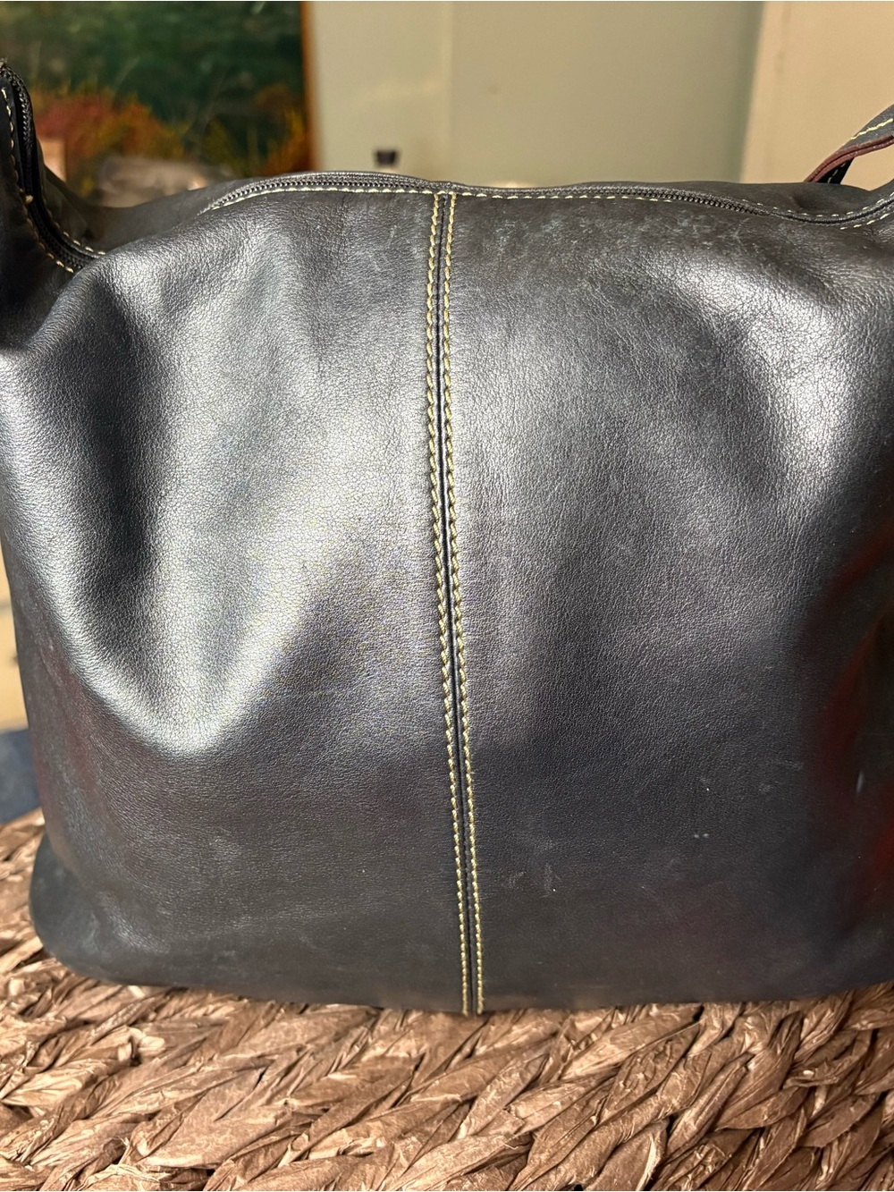 Tignanello Black Shoulder Bag- Multi-Pocket Shoulder Bag - Picture 5 of 15